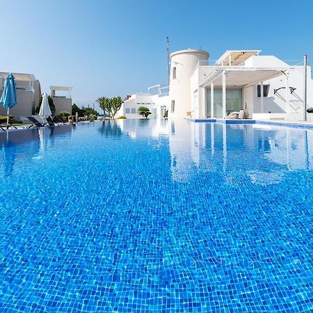 Blue Diamond Beach Villas Paphos 外观 照片