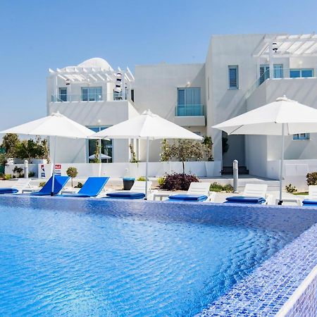 Blue Diamond Beach Villas Paphos 外观 照片