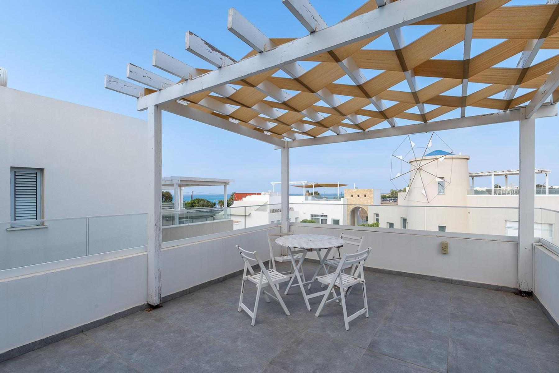Blue Diamond Beach Villas Paphos 外观 照片
