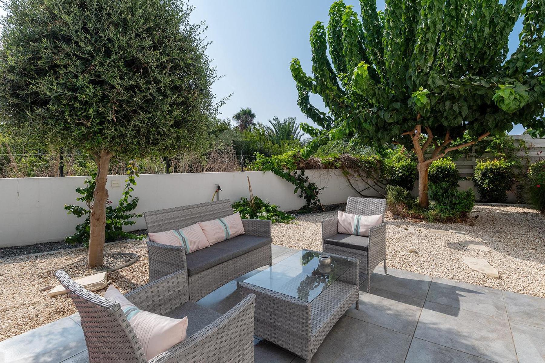Blue Diamond Beach Villas Paphos 外观 照片