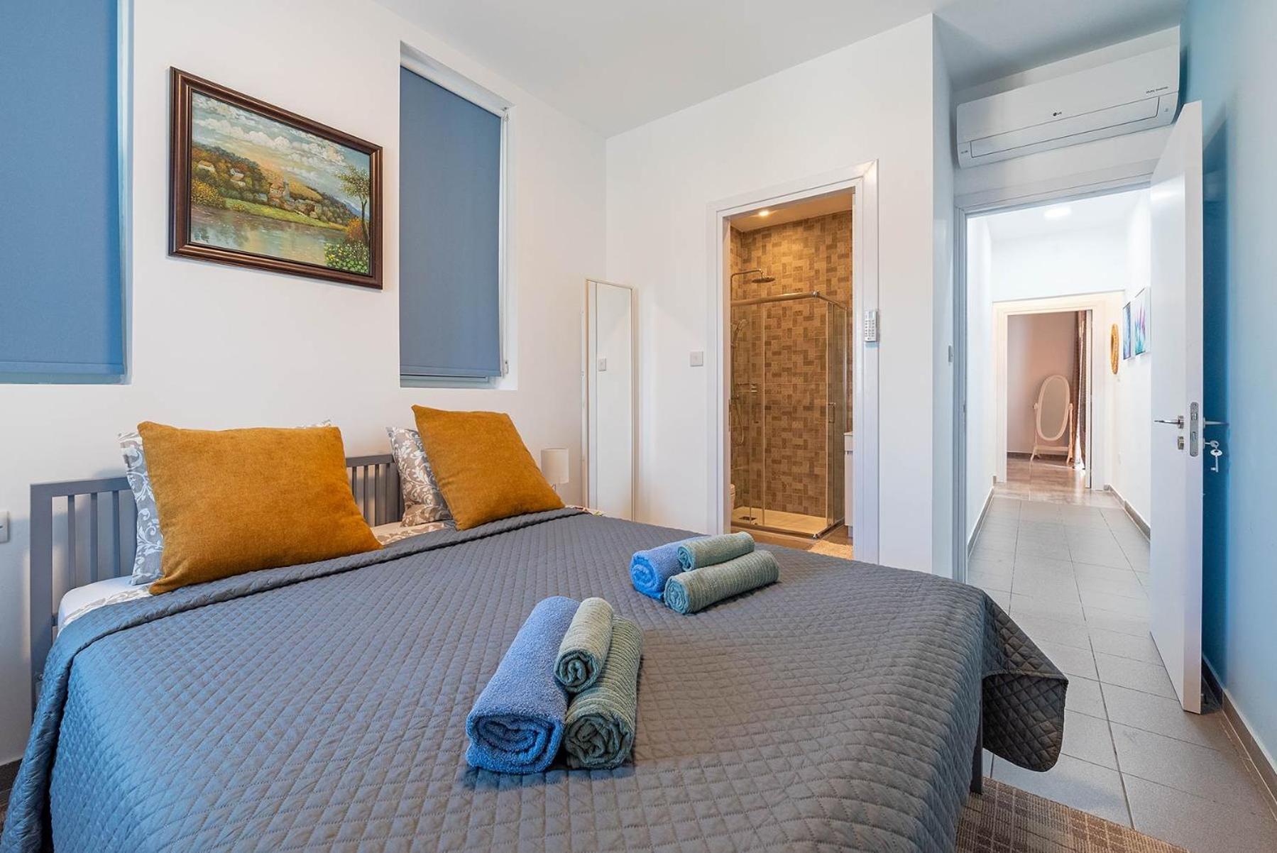 Blue Diamond Beach Villas Paphos 外观 照片