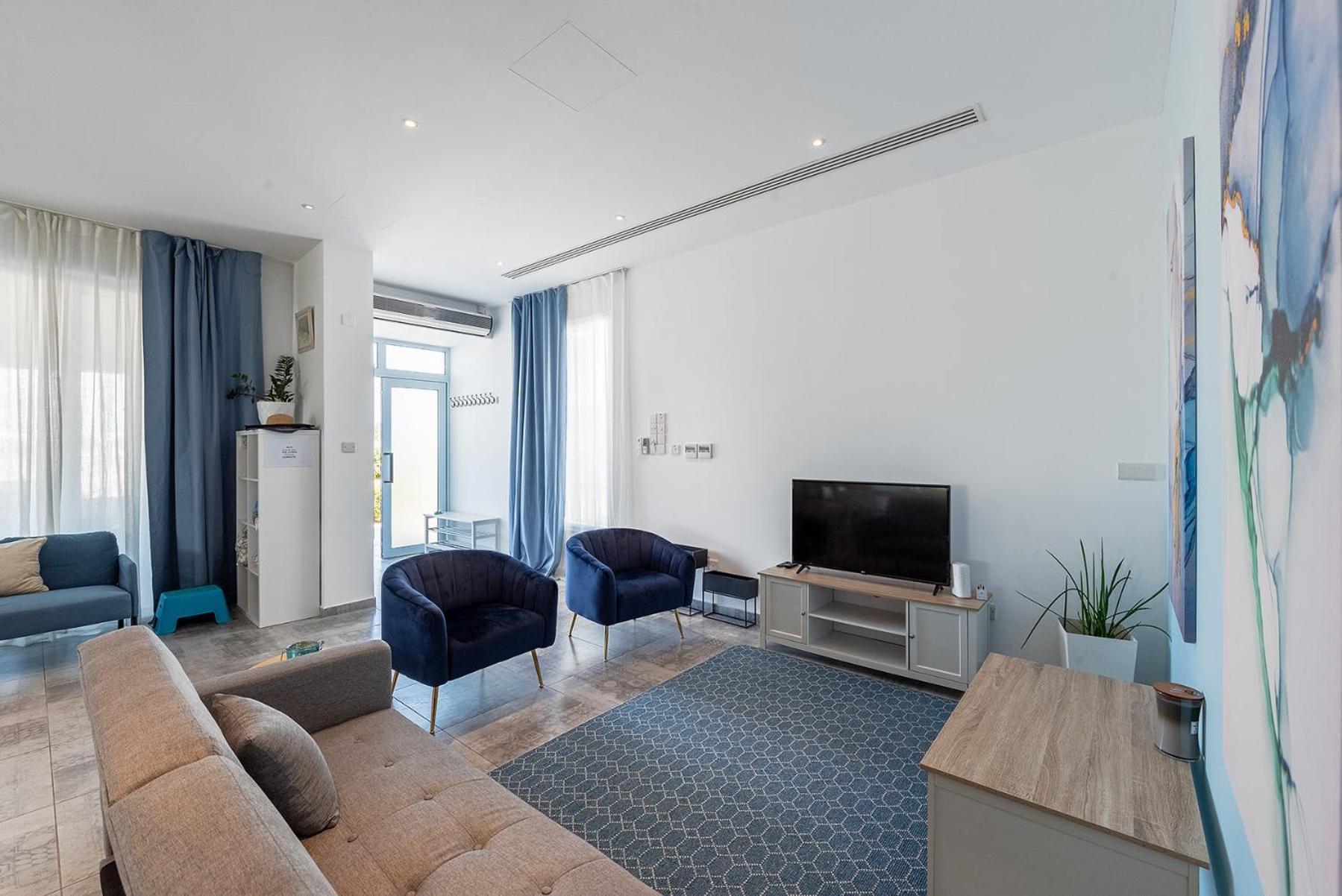Blue Diamond Beach Villas Paphos 外观 照片