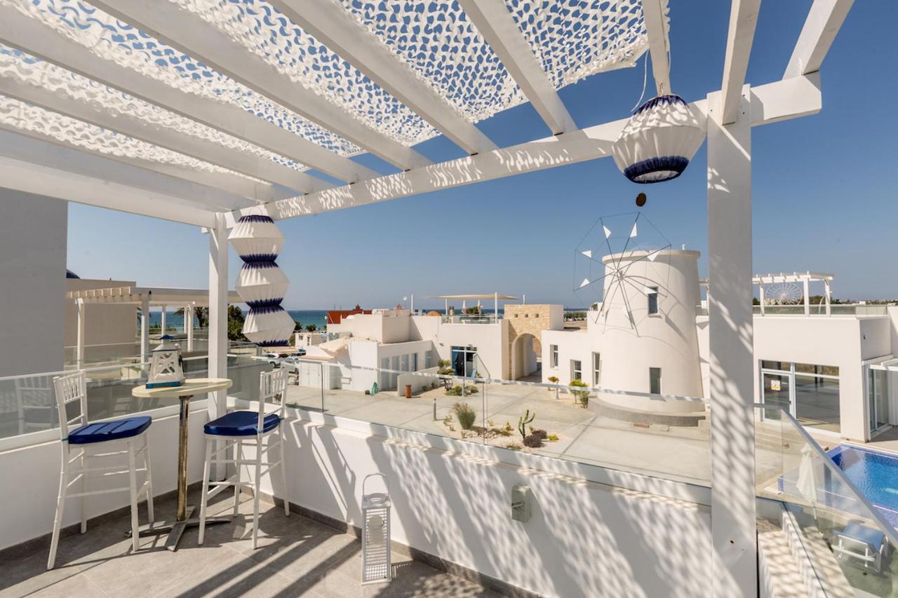 Blue Diamond Beach Villas Paphos 外观 照片