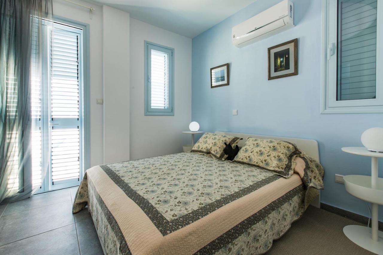 Blue Diamond Beach Villas Paphos 外观 照片