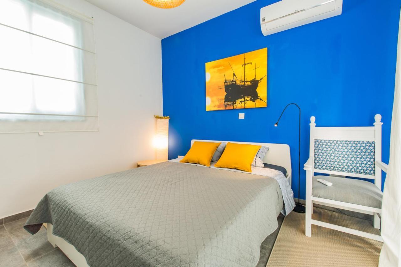 Blue Diamond Beach Villas Paphos 外观 照片